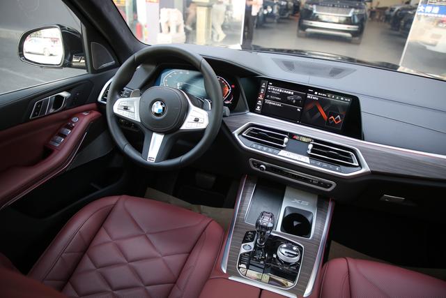 BMW X5 2022 thumb 4