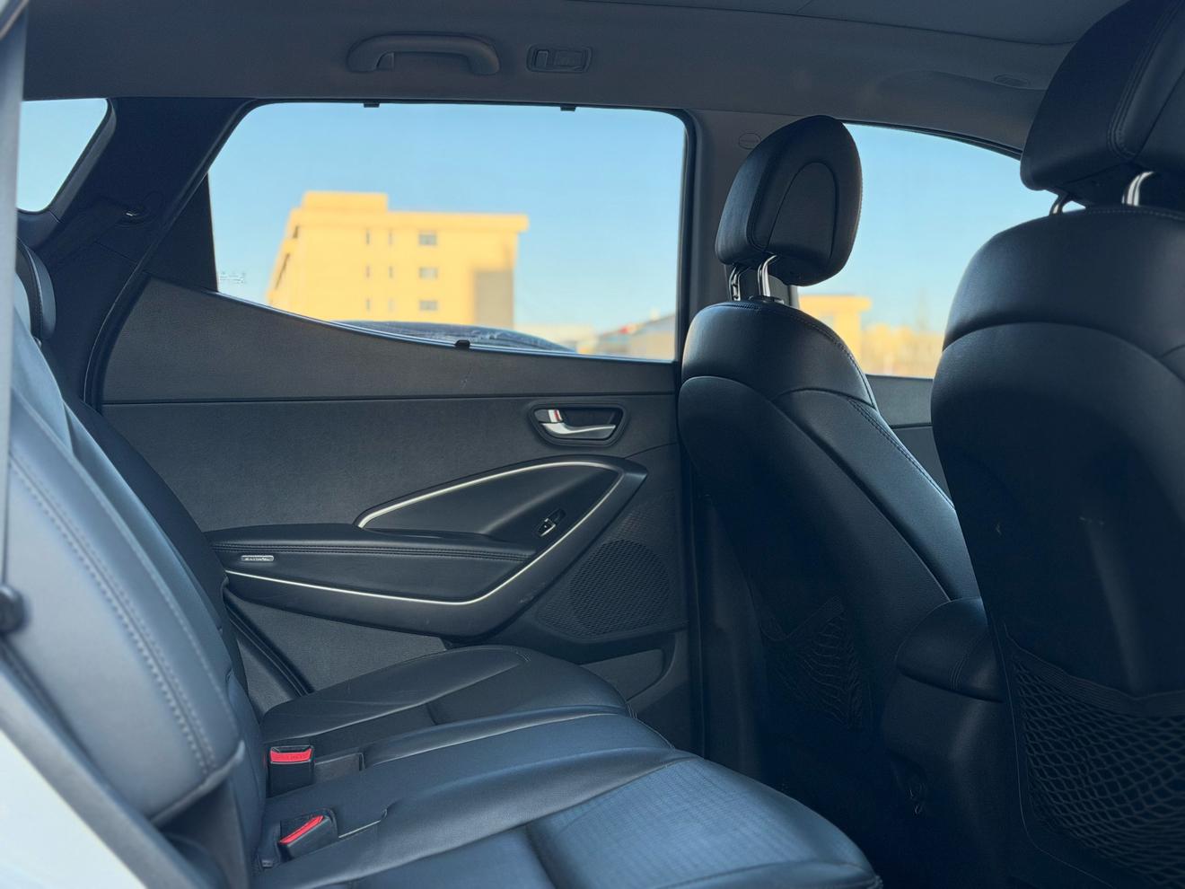 Hyundai Santa Fe 2015 thumb 7
