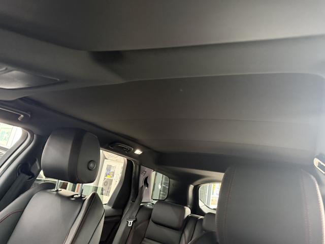 Land Rover Discovery Sport 2022 thumb 3