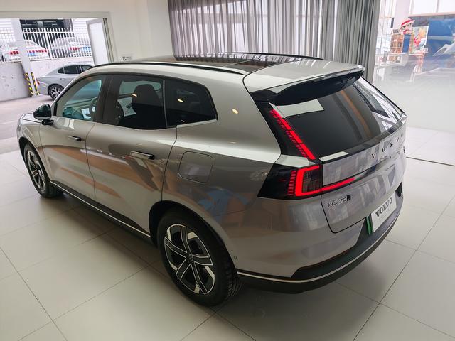 Volvo XC70 2026 thumb 8