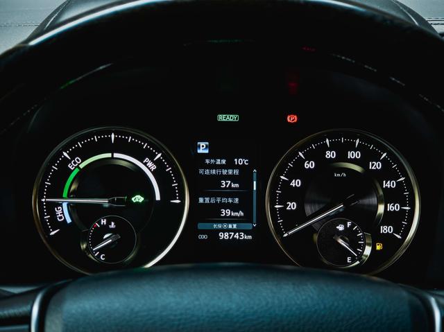 Toyota Vellfire 2020 thumb 7
