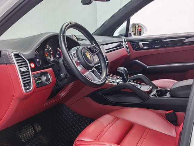 Porsche Cayenne 2020 thumb 5