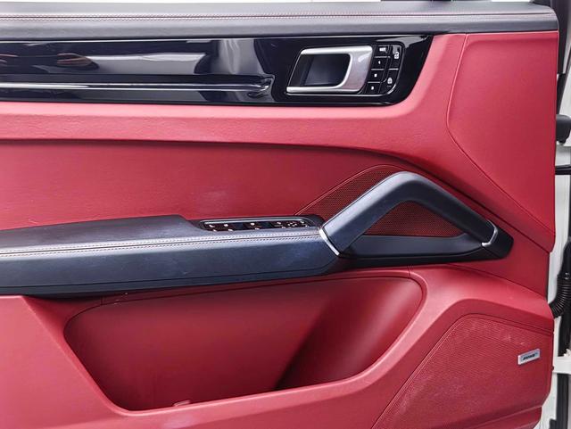 Porsche Cayenne 2020 thumb 6