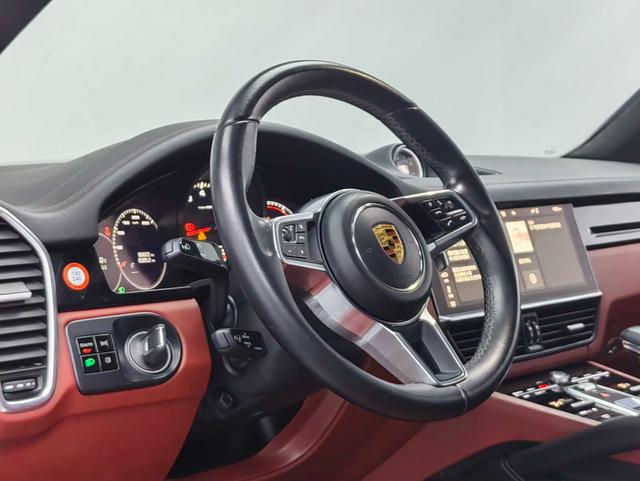 Porsche Cayenne 2020 thumb 8