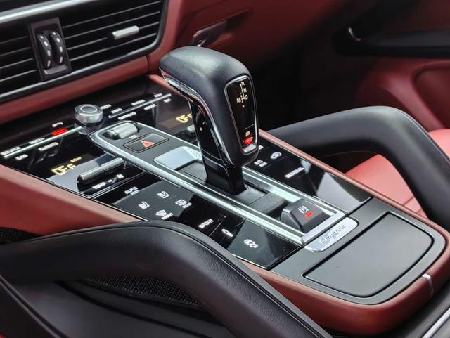 Porsche Cayenne 2020 thumb 9