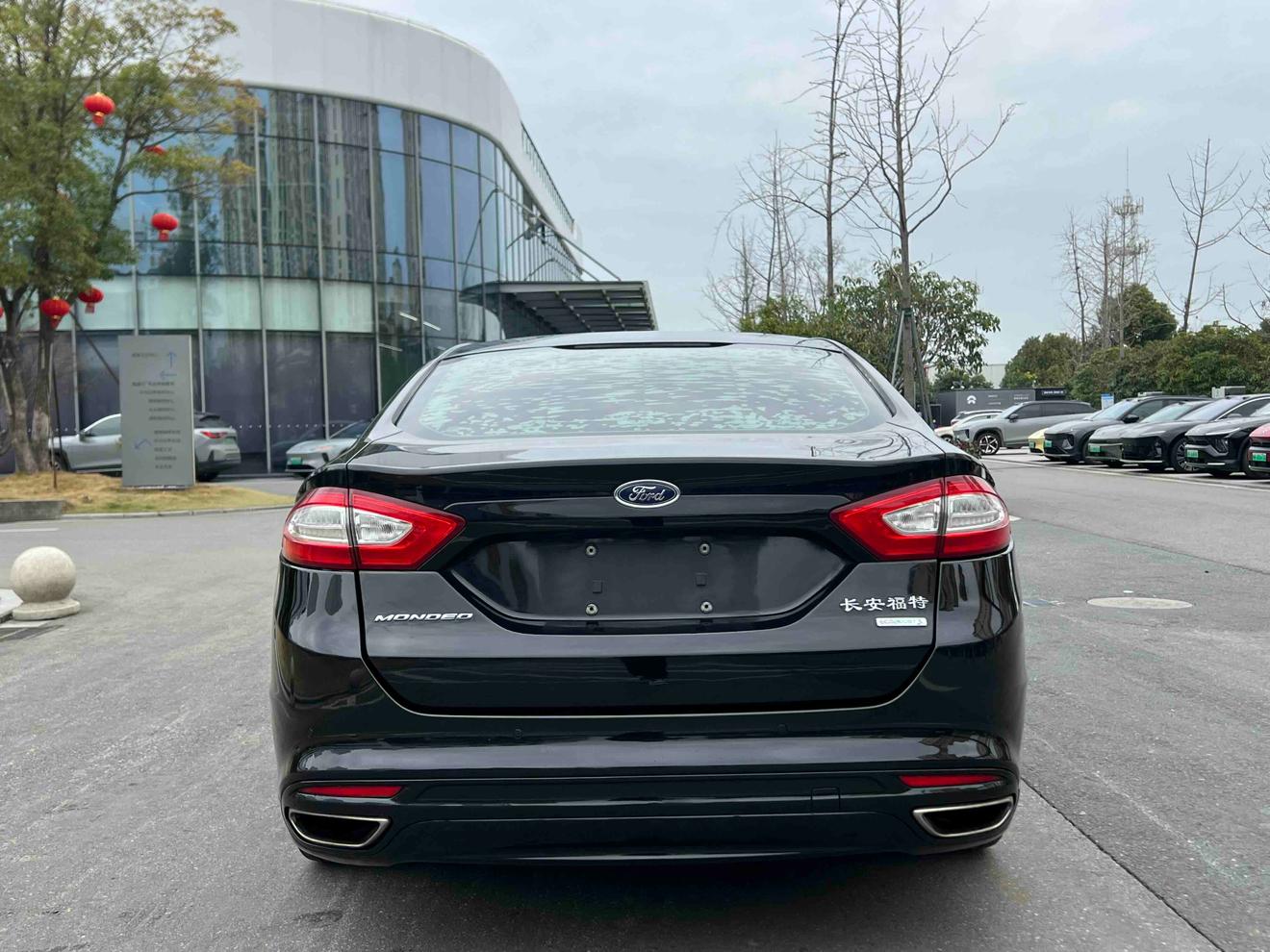 Ford Mondeo 2015 thumb 4
