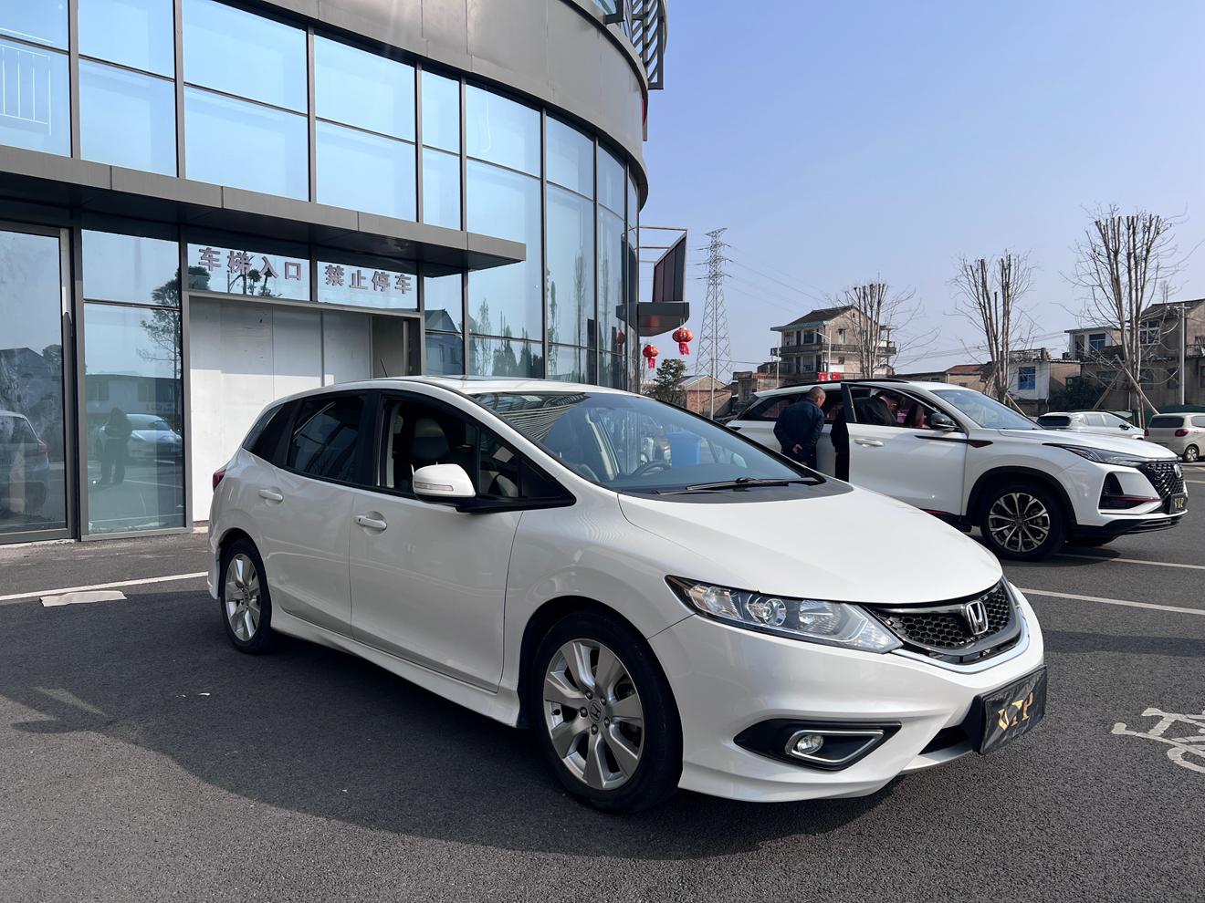 Honda Jade 2017 thumb 10