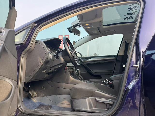 Volkswagen Golf 2020 thumb 4