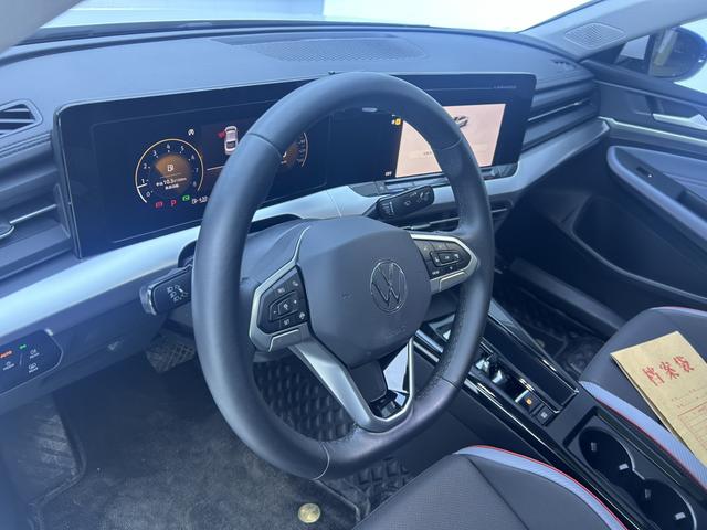 Volkswagen Lamando 2023 thumb 5