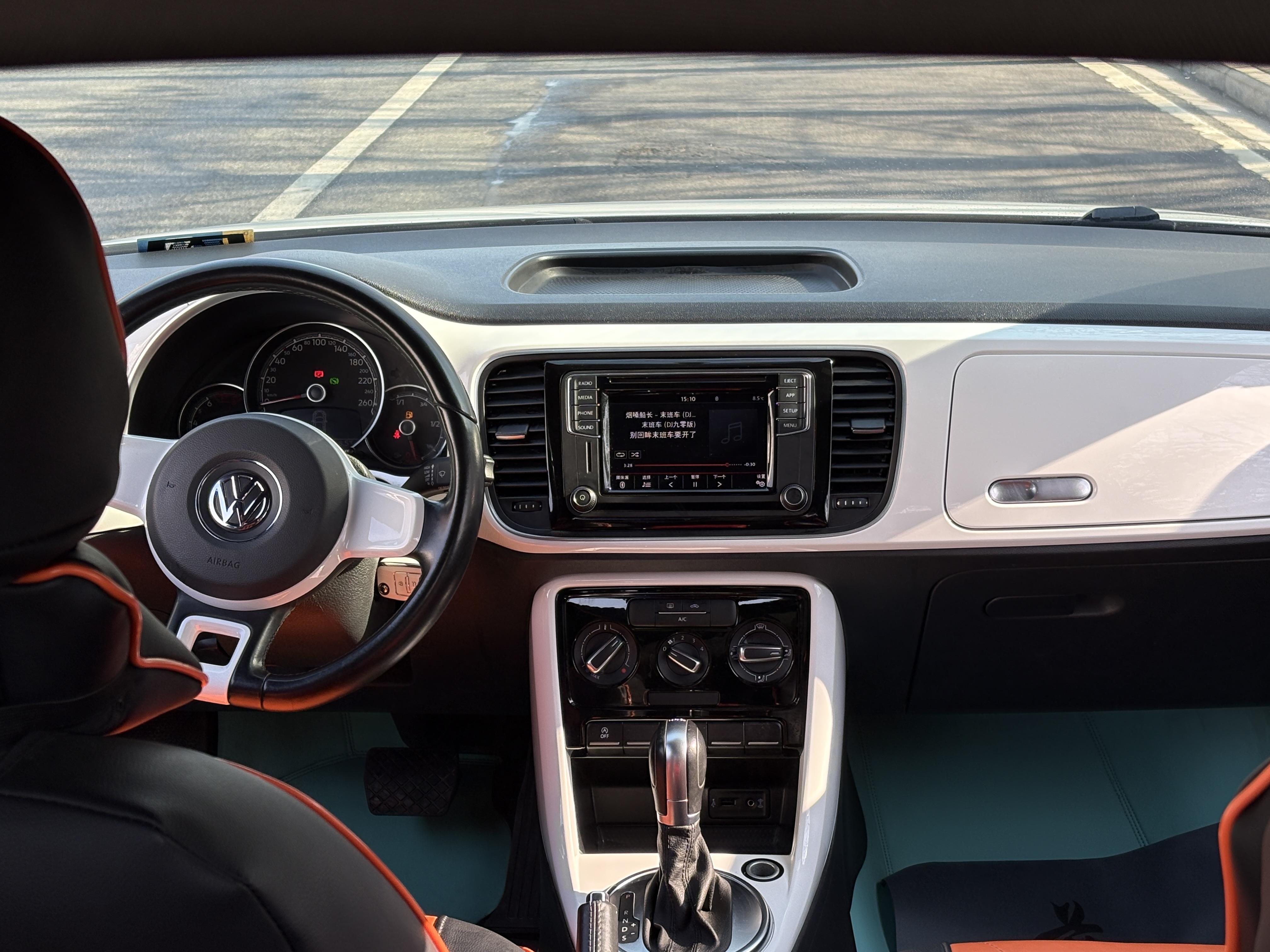 Volkswagen Beetle 2019 thumb 7
