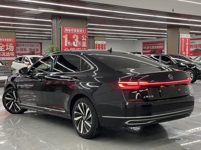 Volkswagen Passat 2022 thumb 6
