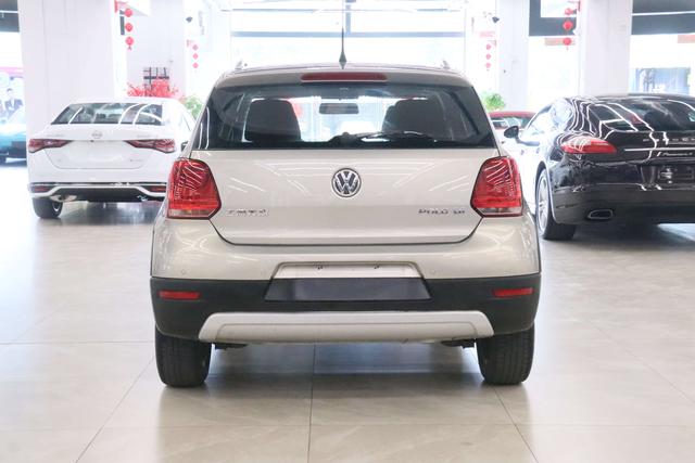 Volkswagen Polo 2014 thumb 2