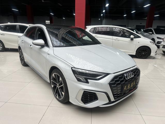 Audi A3 2022 thumb 2