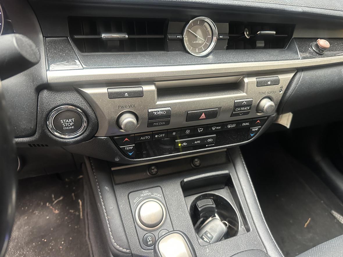 Lexus ES 2017 thumb 6
