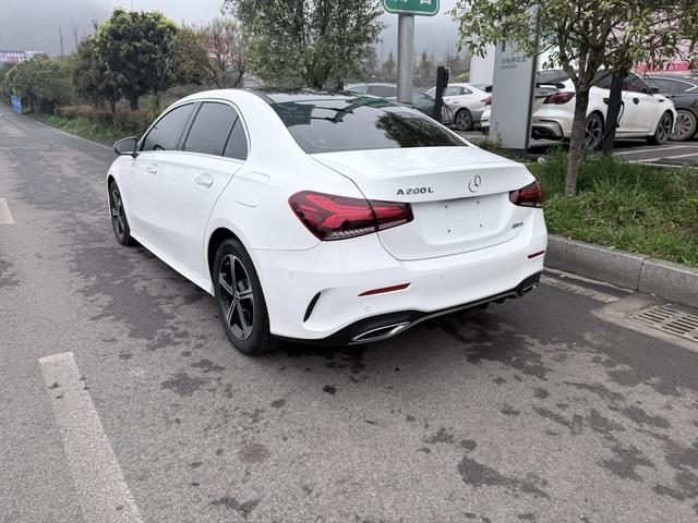 Mercedes-Benz A-Class 2022 thumb 6