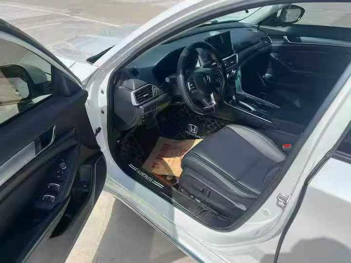 Honda Accord 2020 thumb 6