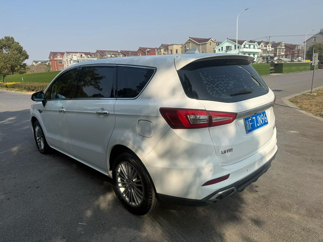 Lifan Xuan Lang 2018 thumb 2