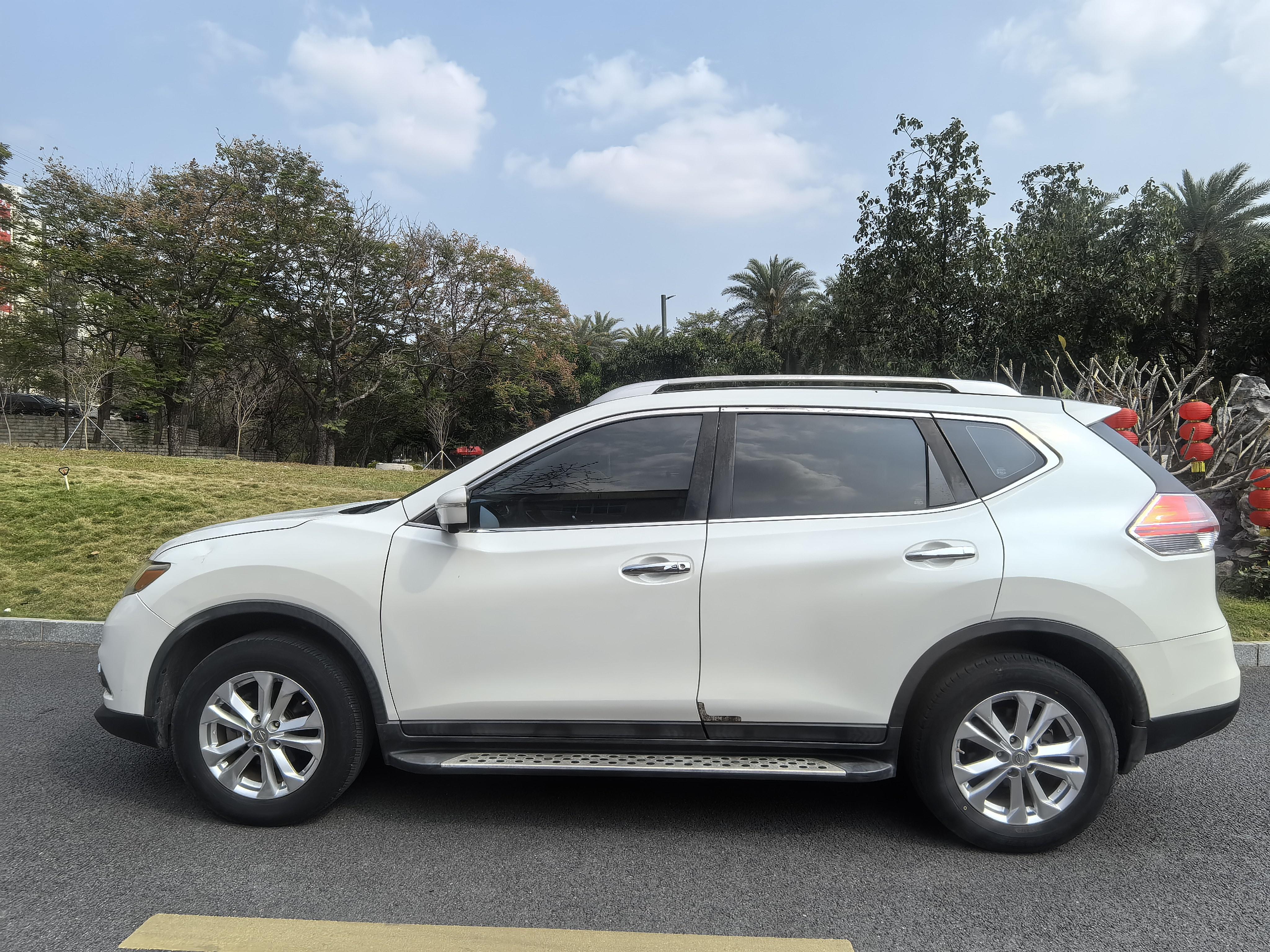 Nissan X-Trail 2016 thumb 6