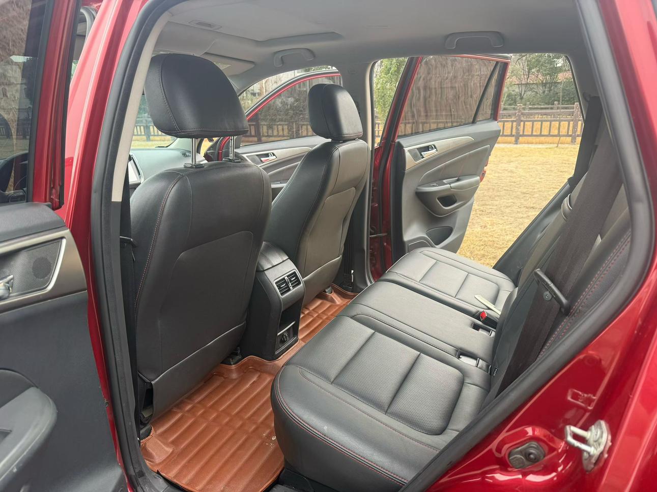 Changan CS75 2015 thumb 6