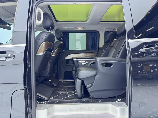 Mercedes-Benz V-Класс 2022 thumb 6