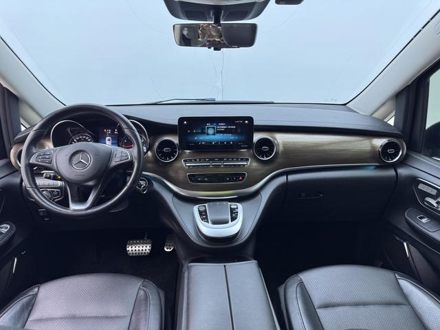 Mercedes-Benz V-Класс 2022 thumb 8