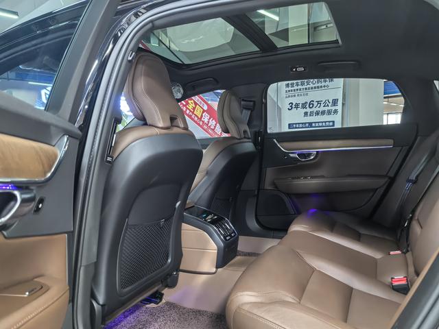 Volvo S90 2024 thumb 2