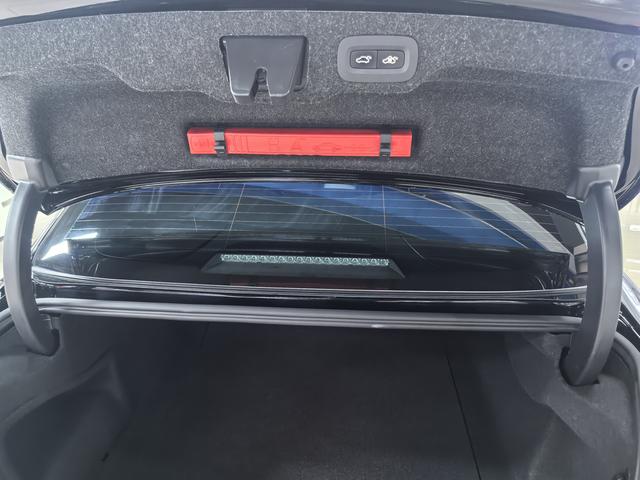 Volvo S90 2024 thumb 11