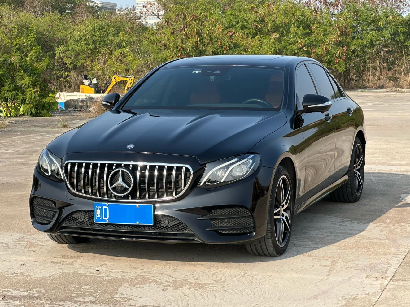 Mercedes-Benz E-Class 2017 thumb 8
