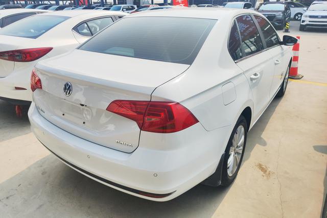 Volkswagen Bora 2019 thumb 6
