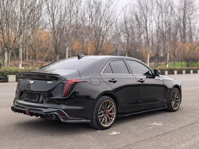 Cadillac CT4 2023 thumb 4
