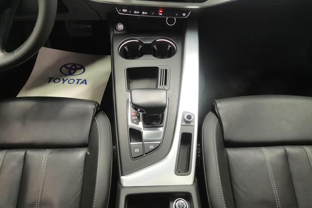 Audi A4 2020 thumb 12