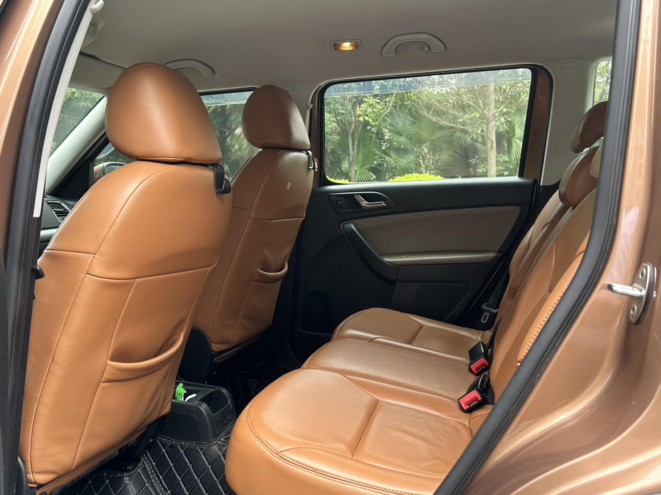 Skoda Yeti 2014 thumb 11