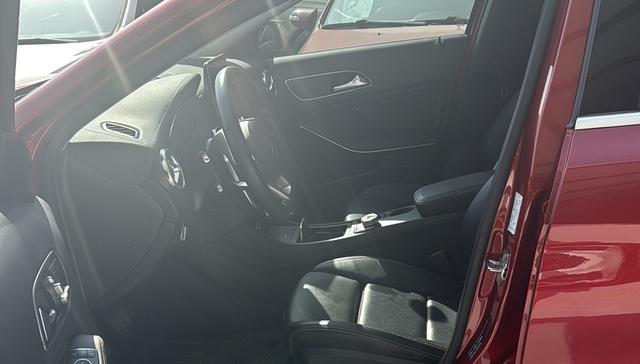 Mercedes-Benz GLA 2019 thumb 5