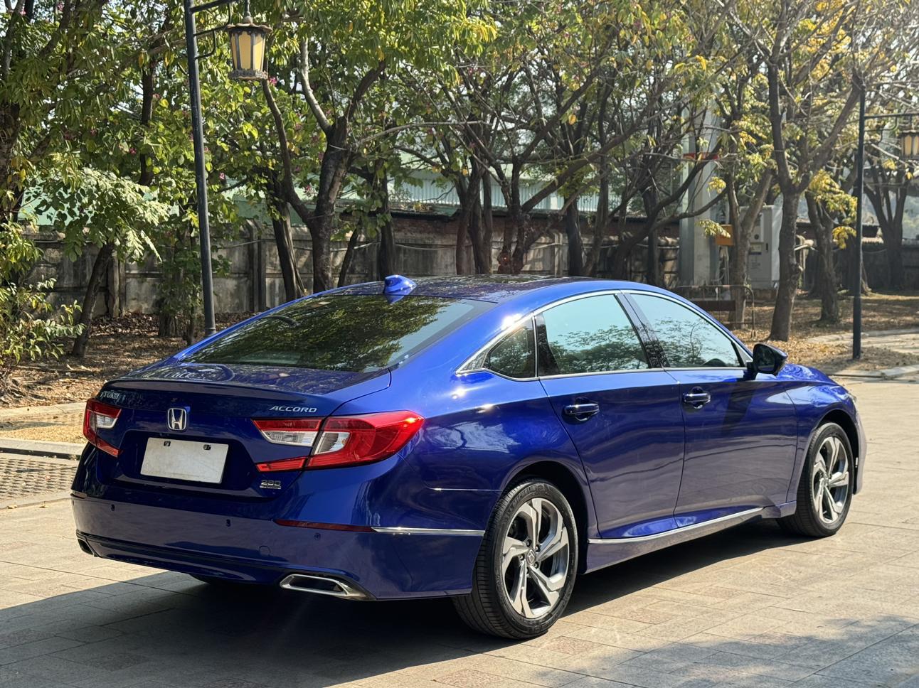 Honda Accord 2021 thumb 4