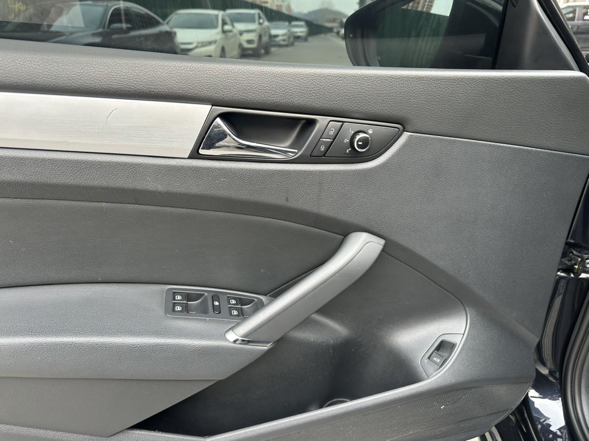 Volkswagen Passat 2015 thumb 6