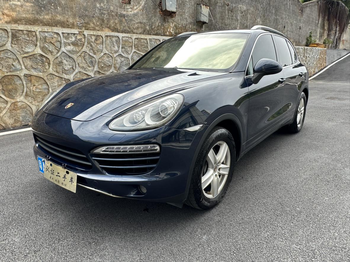 Porsche Cayenne 2012 thumb 12