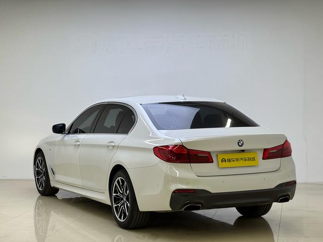 BMW 5 серии 2020 thumb 2