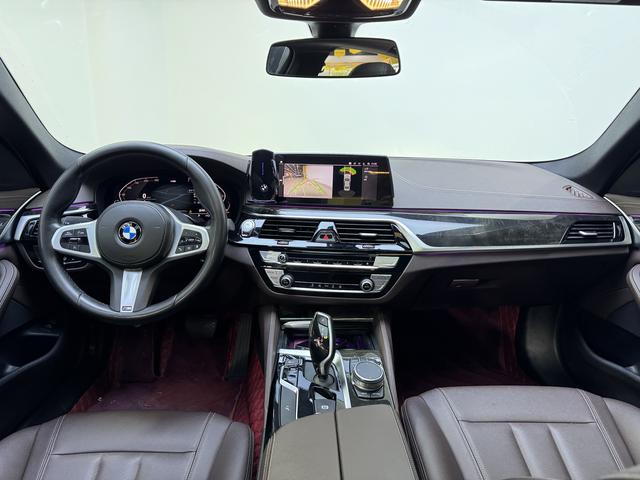 BMW 5 серии 2020 thumb 6
