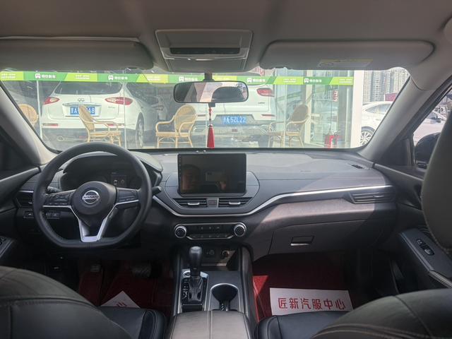 Nissan Altima 2021 thumb 4