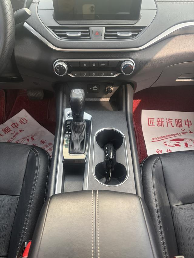 Nissan Altima 2021 thumb 6