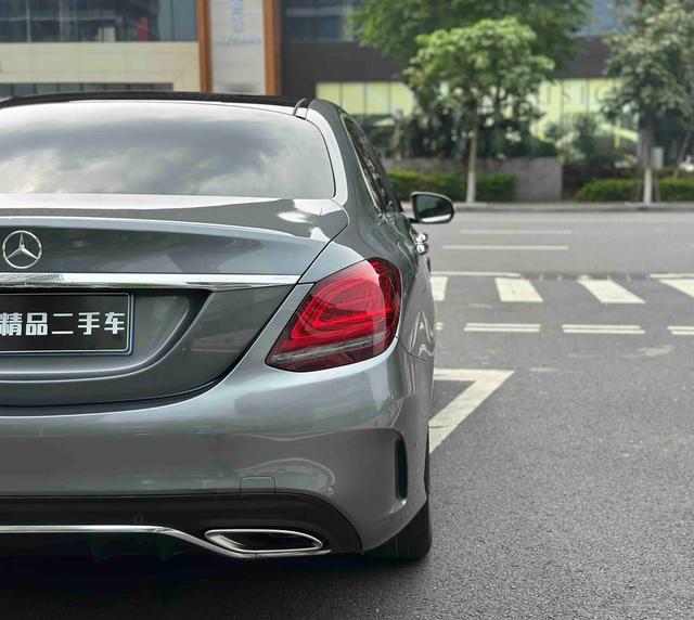 Mercedes-Benz C-Class 2019 thumb 5