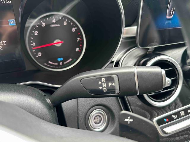 Mercedes-Benz C-Class 2019 thumb 12
