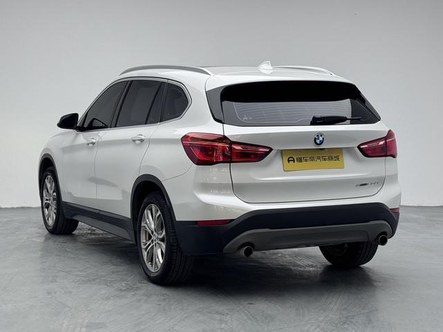 BMW X1 2018 thumb 3