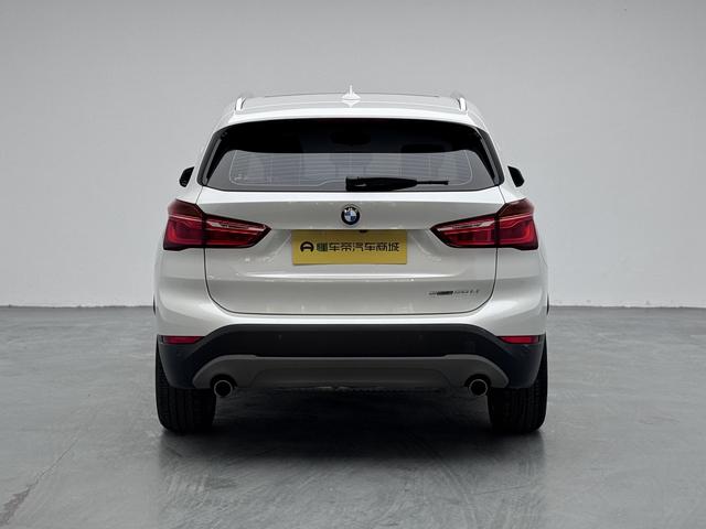 BMW X1 2018 thumb 4