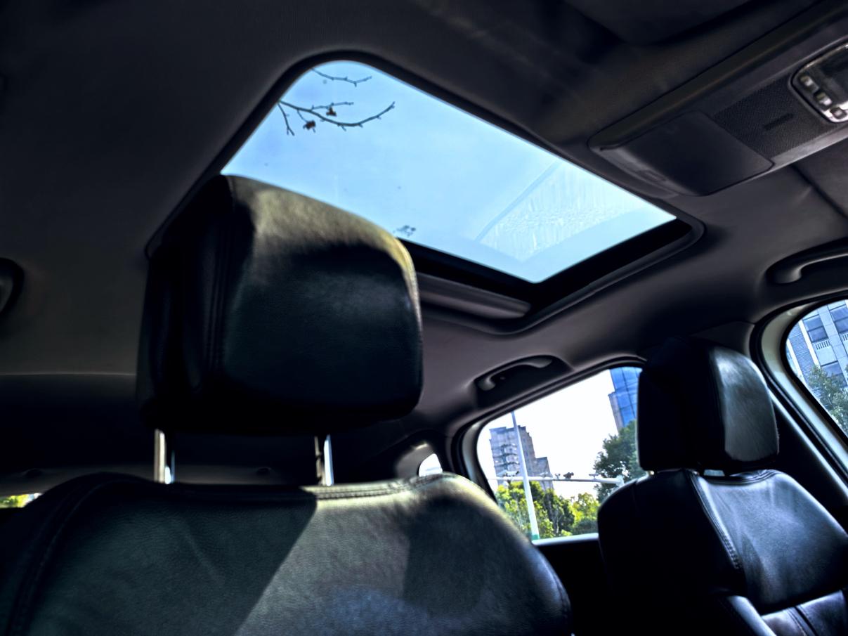 Peugeot 3008 2013 thumb 8