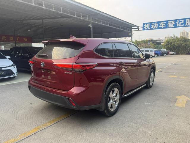 Toyota Highlander 2022 thumb 2
