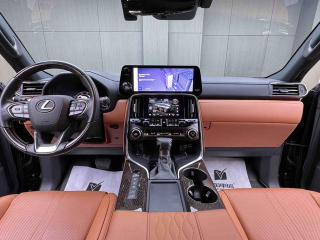 Lexus LX 2023 thumb 7