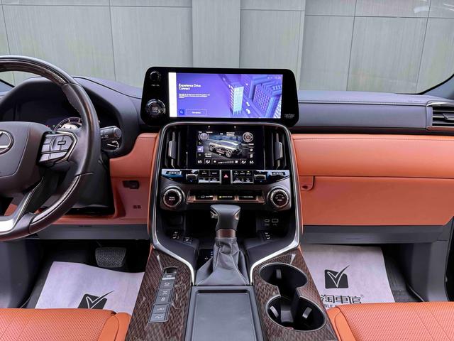 Lexus LX 2023 thumb 8