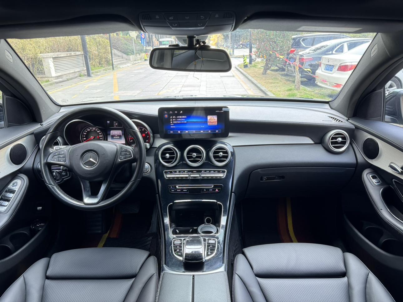 Mercedes-Benz GLC 2018 thumb 5