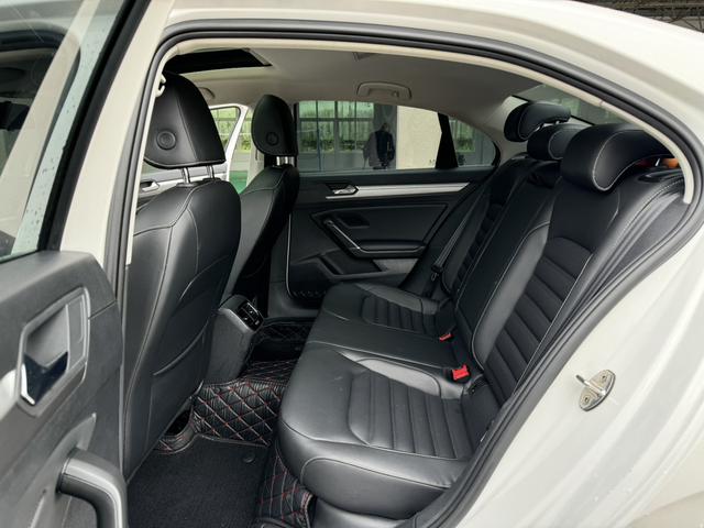 Volkswagen Lamando 2019 thumb 6